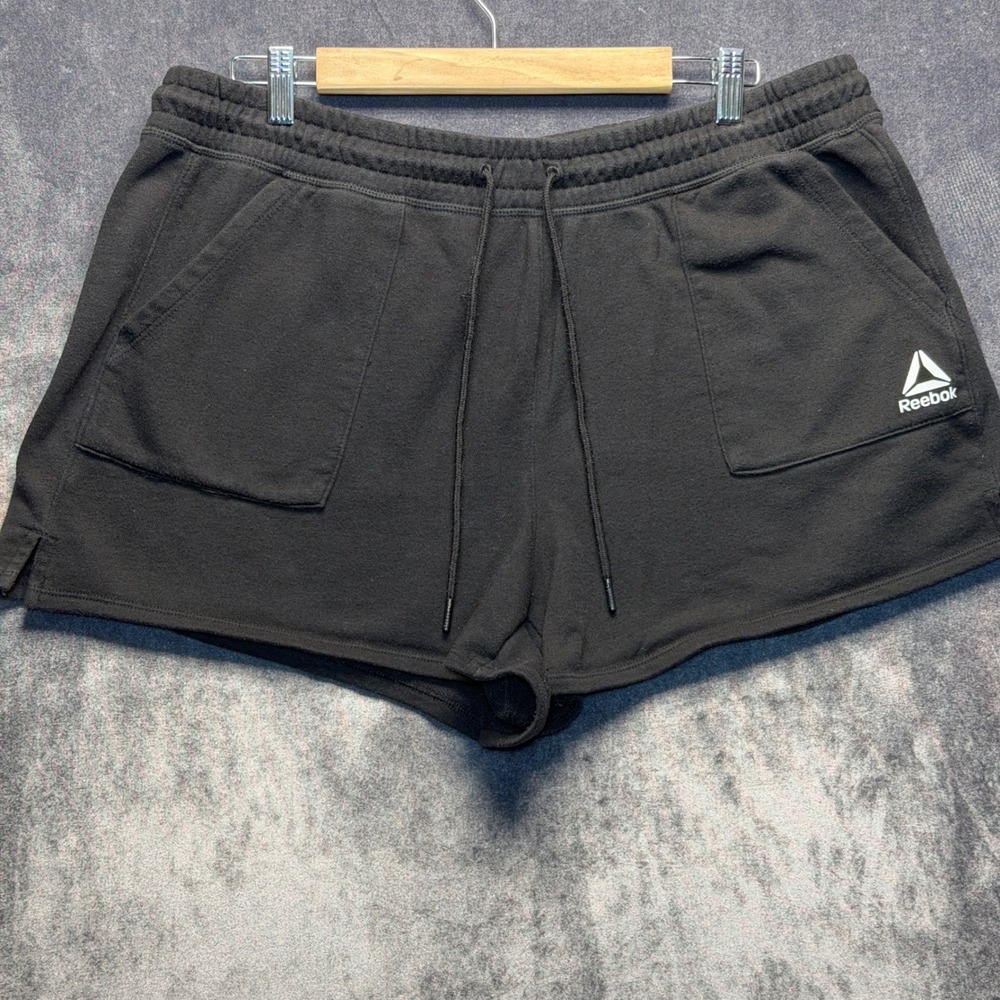 Reebok Shorts Womens XXL Black Cotton Blend Sweat Shorts Pockets Gym Athletic